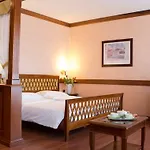 ホテル Venezia 4*