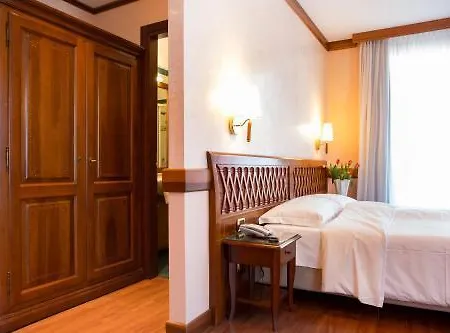 威尼斯别墅酒店 酒店 4*