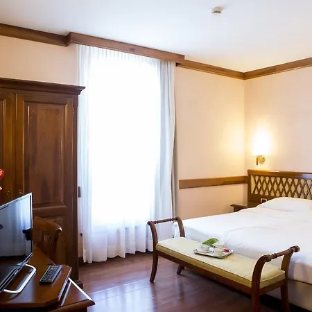 威尼斯别墅酒店 酒店 4*